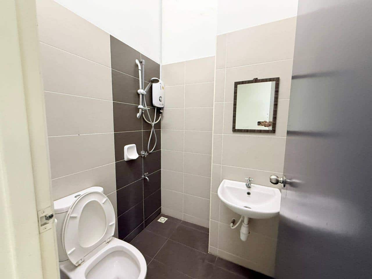 For Sale（AH7799）
Mutiara Utama Mutiara Rini
4 Bed … 3