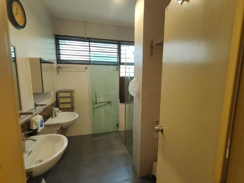 For Sale 
Jalan Ambang, Horizon Hill

✅ 2.5 storey… 2