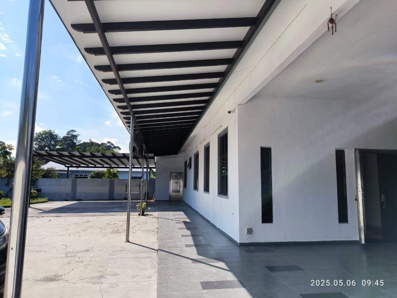 ‼️Price Drop ~RM780K~ RM768K

Pekan Nanas单层半独立出售‼️… 3