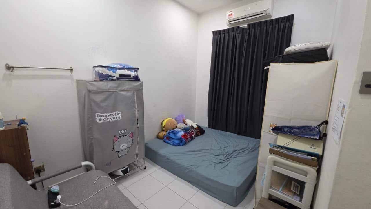 ⚡️Updated BV RM550k⚡️

Pulai Indah单层排屋美货‼️owner自己住… 4