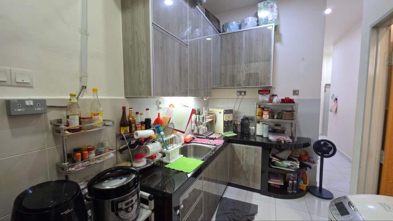 ⚡️Updated BV RM550k⚡️

Pulai Indah单层排屋美货‼️owner自己住… 8