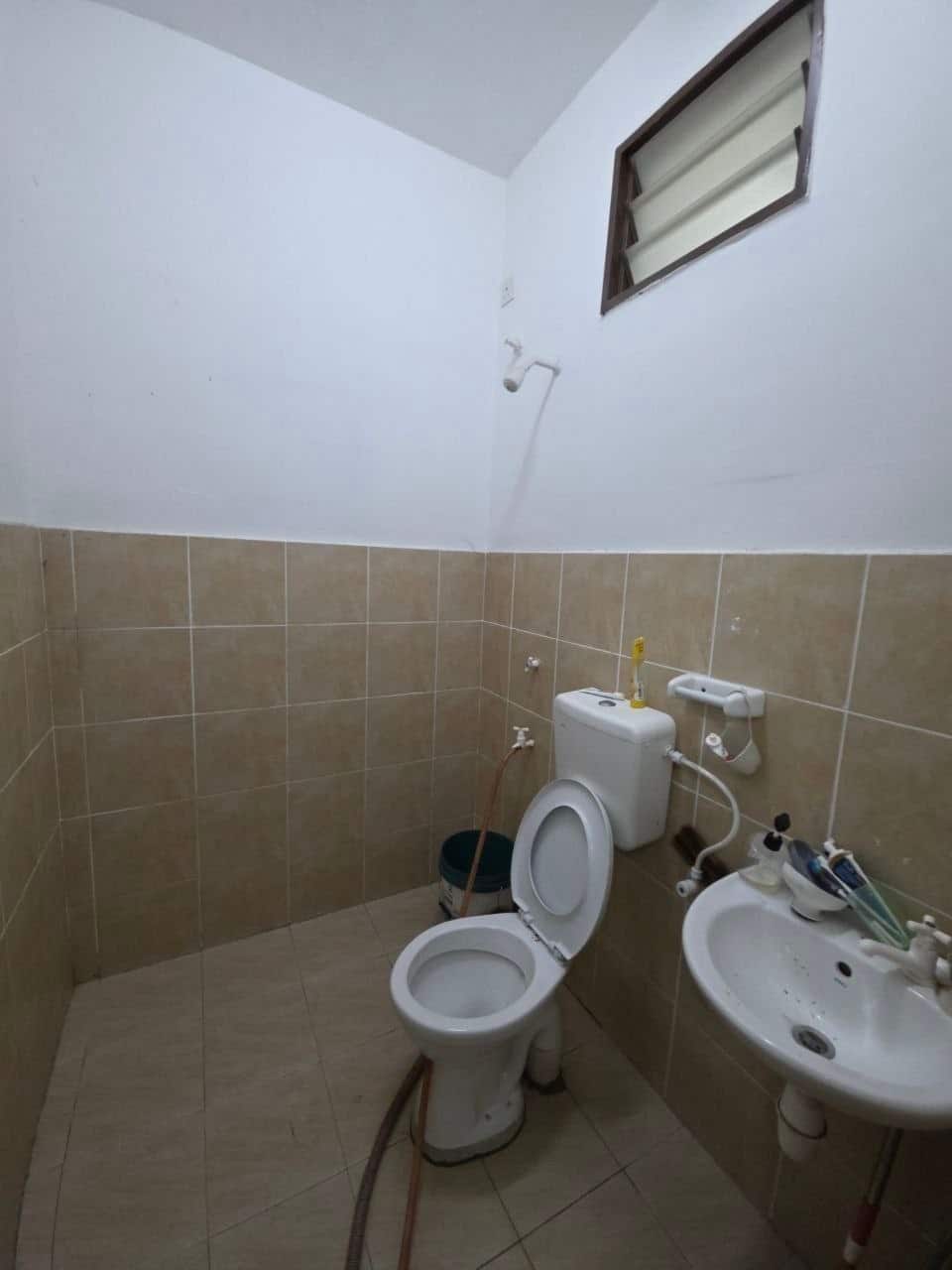 Senai Scientax Jaya Townhouse 出售🔥condition美美，也做了防水… 9