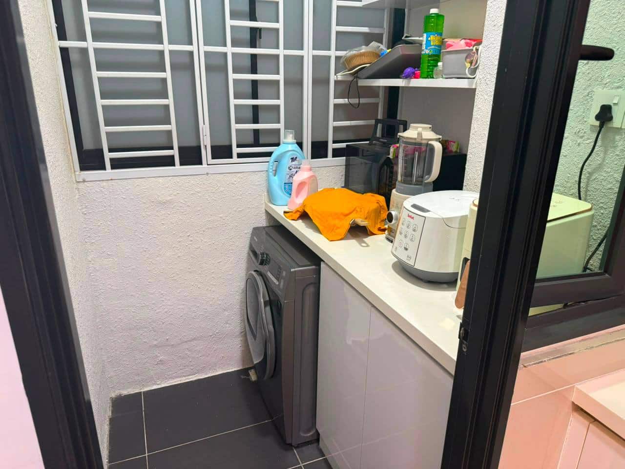For Sale (AH7799)
8 Scape Apartment Sutera Perling… 2