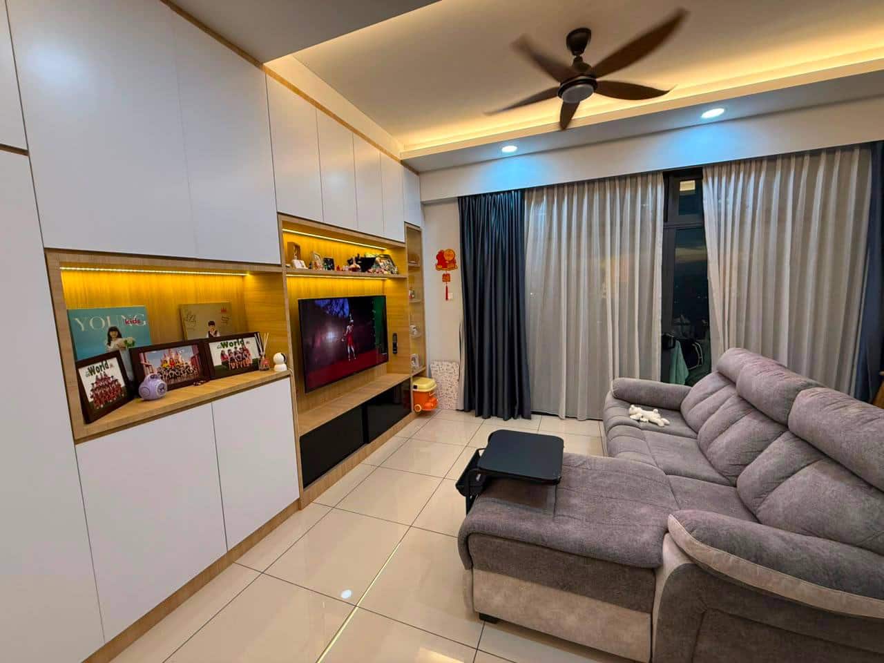 For Sale (AH7799)
8 Scape Apartment Sutera Perling… 3