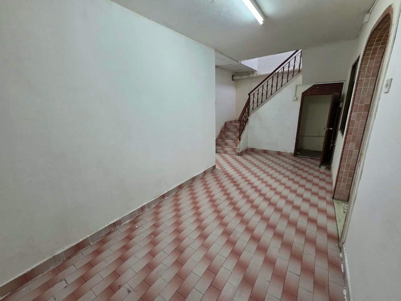 🏠 SINGLE STOREY TERRACE HOUSE FOR SALE

📍 Jalan La… 2