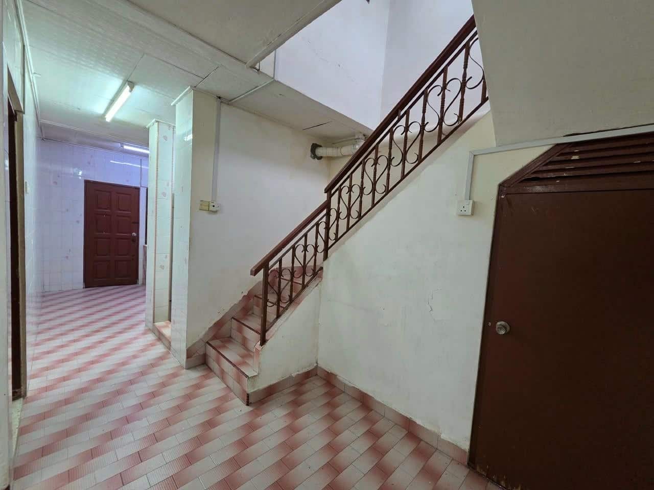 🏠 SINGLE STOREY TERRACE HOUSE FOR SALE

📍 Jalan La… 4