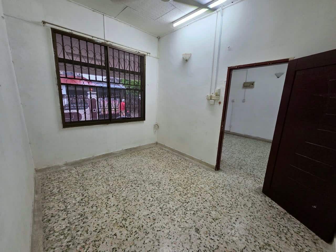 🏠 SINGLE STOREY TERRACE HOUSE FOR SALE

📍 Jalan La… 5