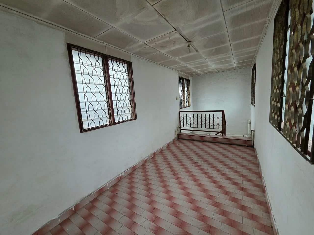 🏠 SINGLE STOREY TERRACE HOUSE FOR SALE

📍 Jalan La… 8