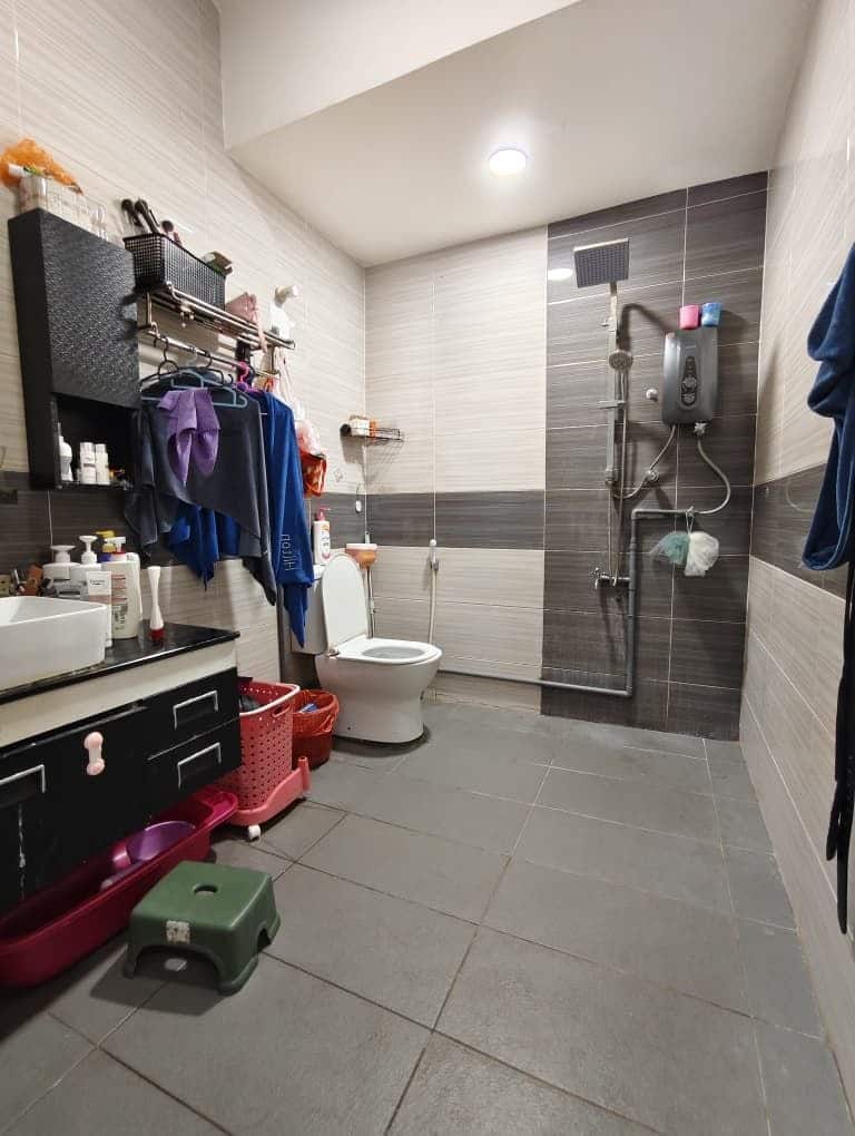 Jalan Kenari, Bandar Putra Kulai

Single Storey Te… 1