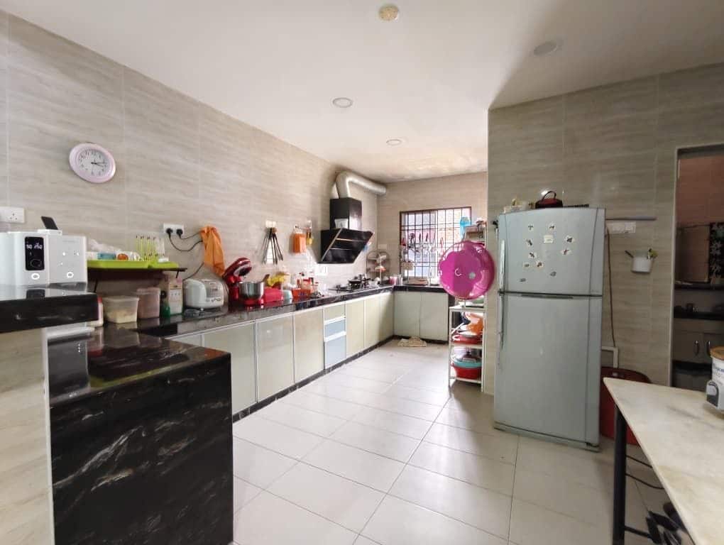 Jalan Kenari, Bandar Putra Kulai

Single Storey Te… 2