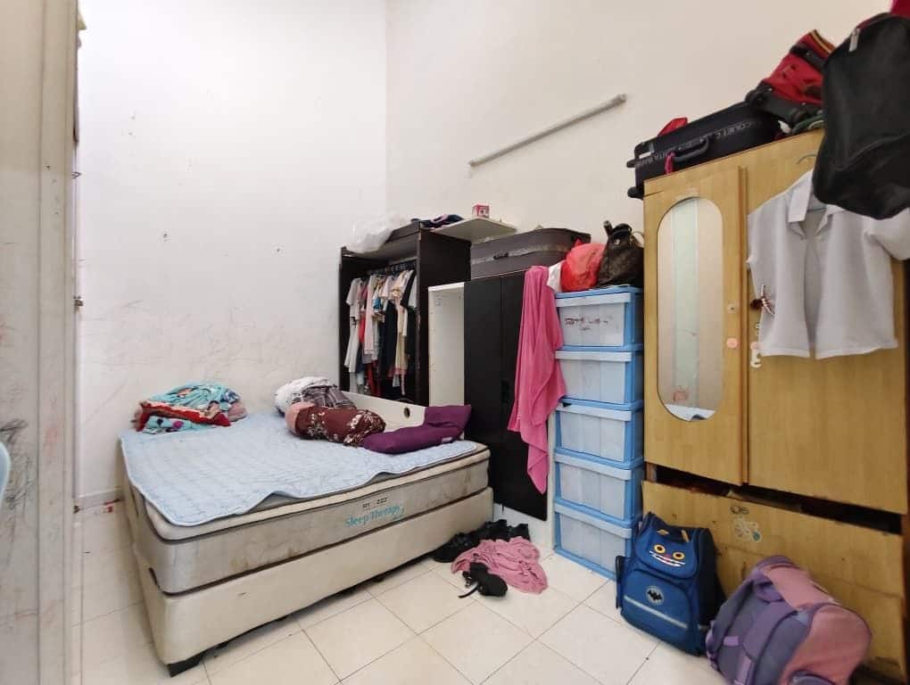 Jalan Kenari, Bandar Putra Kulai

Single Storey Te… 7