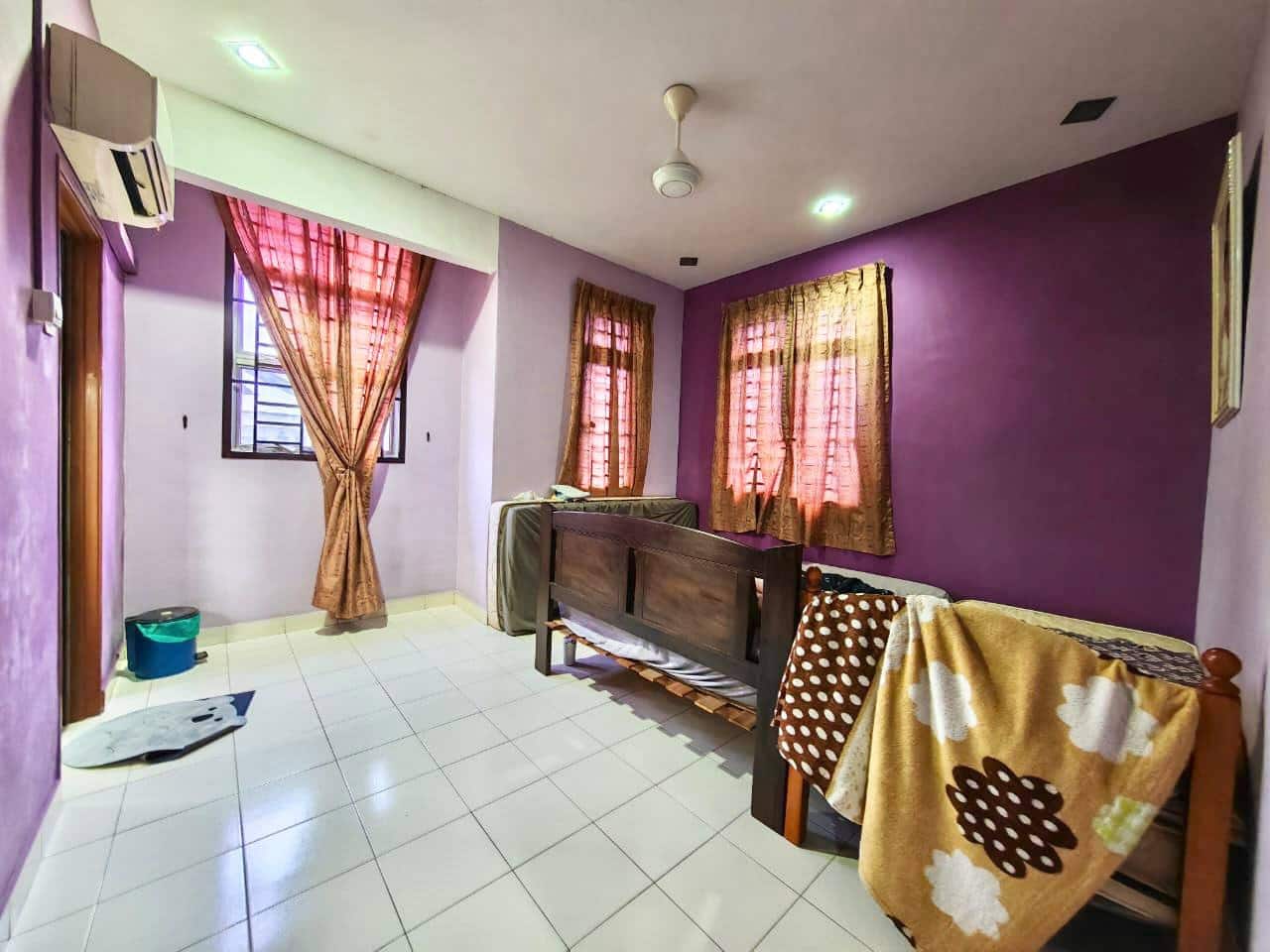 Full Loan + Cash Out 88K‼️

For Sale（AH7799） 
Jala… 3