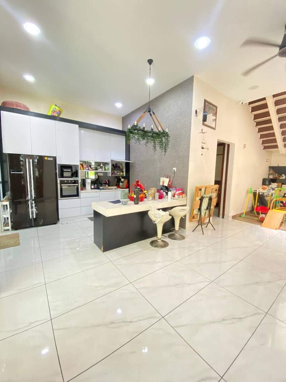 *​FOR SALE (ML3886)*
‼️Superbly Renovated
‼️Unbloc… 3