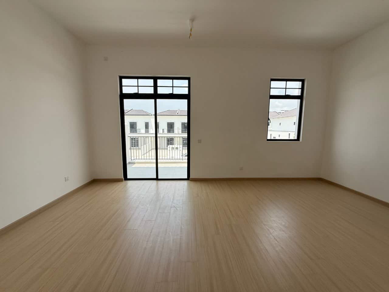 For Sale (RW9788)

DROP PRICE ‼️
The Commune @ Eco… 7