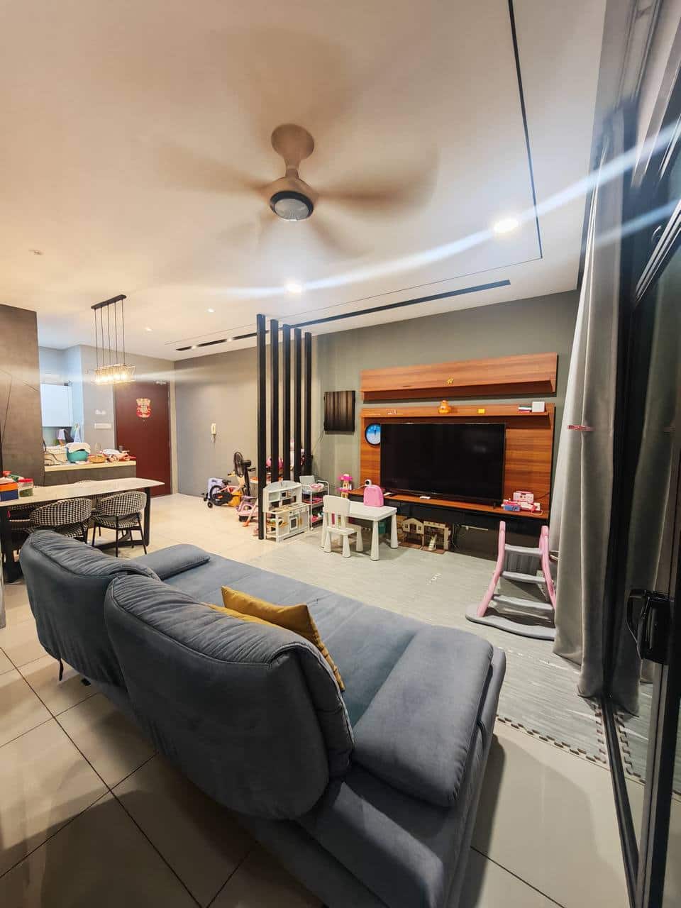 🔥 FOR SALE | 8SCAPE RESIDENCE @ TAMAN PERLING 🔥

🏡… 2