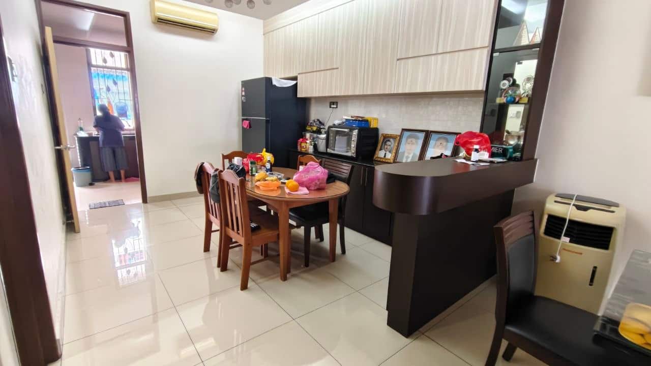 🏡 FOR SALE | JC4319

📍 Jalan Belibis, Taman Perlin… 3