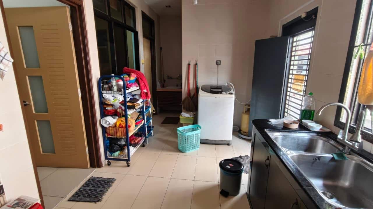 🏡 FOR SALE | JC4319

📍 Jalan Belibis, Taman Perlin… 6