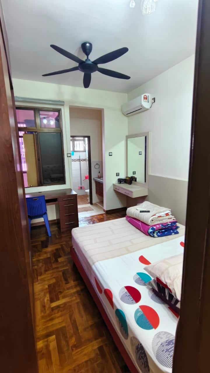 🏡 FOR SALE | JC4319

📍 Jalan Belibis, Taman Perlin… 9