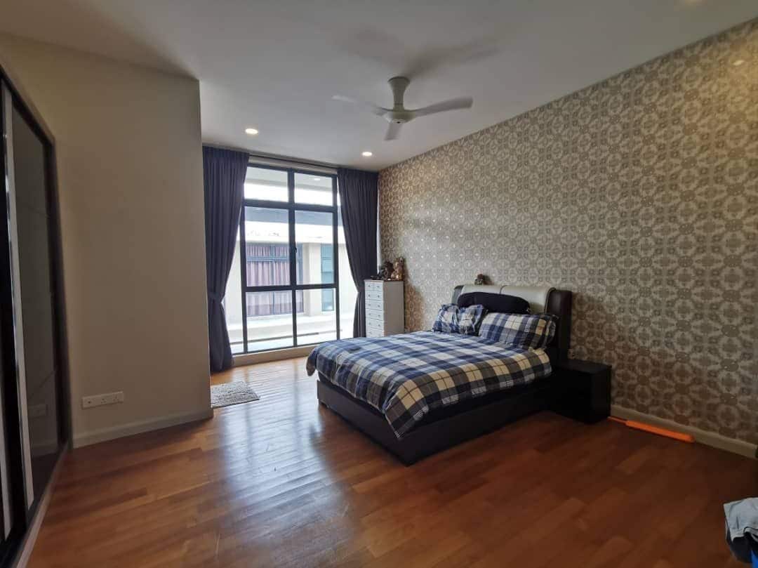 For Sale (MF4173) 

* Noble Park @ East Ledang, Is… 2