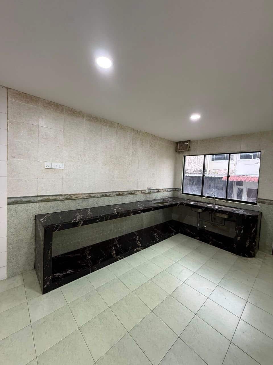 For Sale ( DCS01 )

FULL LOAN UNIT 🔥🔥🔥

🏡 DOUBLE S… 7