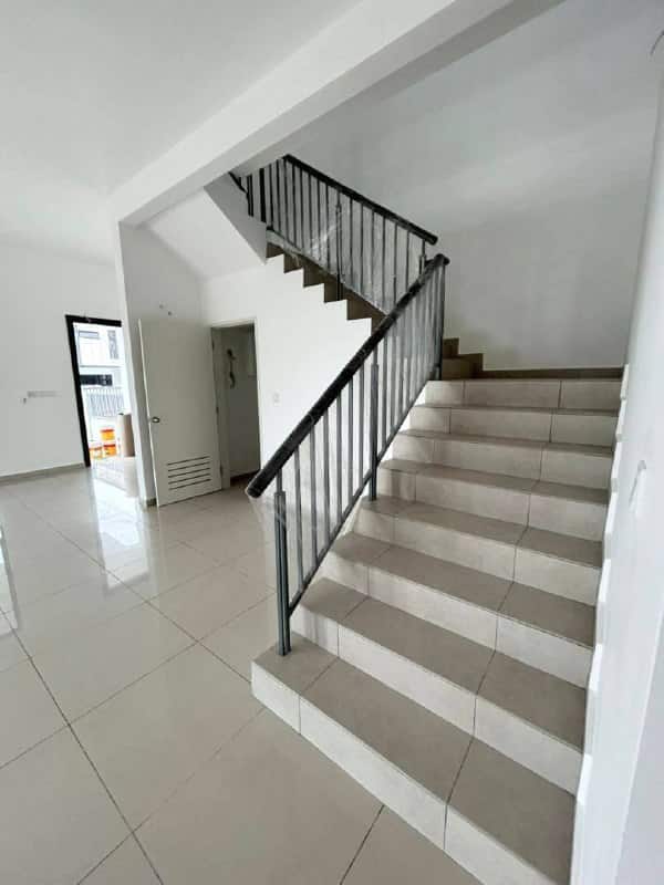*For Sale*   FF0008

Cello 3C , Taman Desa Tebrau … 6