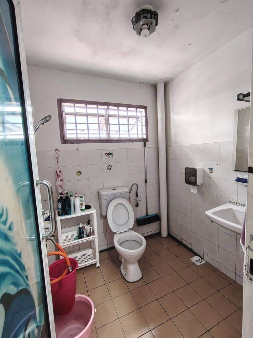 🔥出售 Taman Universiti 全装修美美单层排屋🏡🤩非常难得一间已经不需要再大装修单位👍… 6