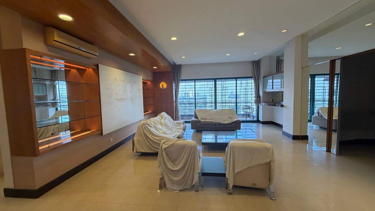 Exclusive Penthouse For Sale
Straits View @ Permas… 1