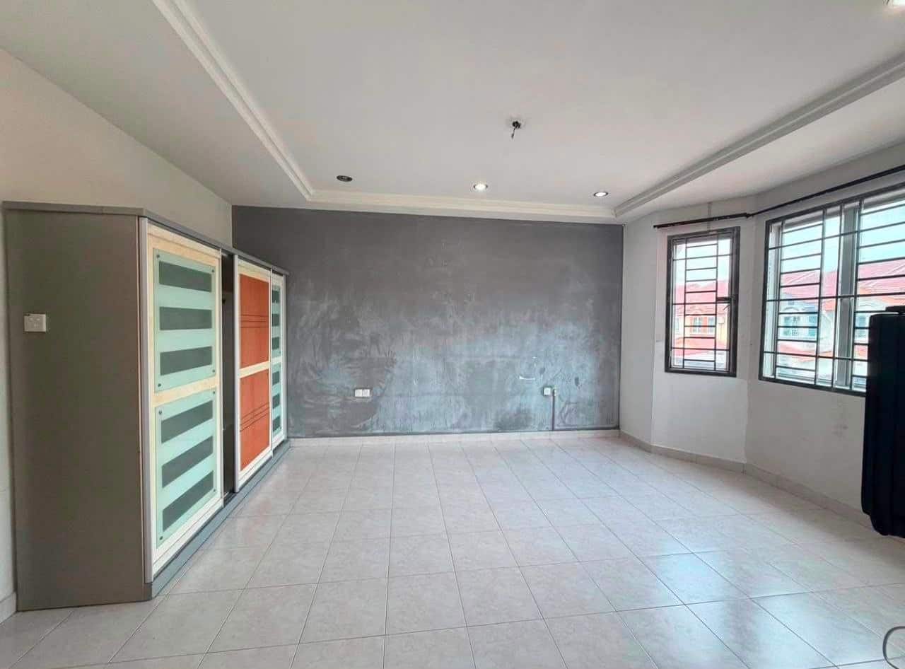 For Sale (GC1308/AH)

📍Taman Nusa Bestari
📍Nearby … 8