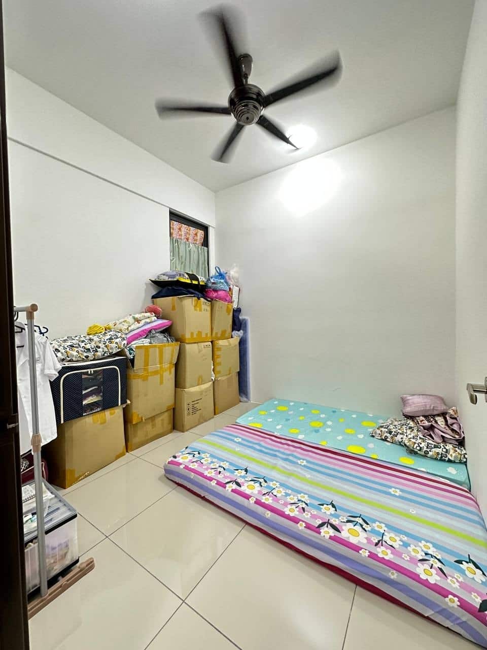 FOR SALE
Selling Rm 400k
Bv TBC 
Tenanted 
Viewing… 7
