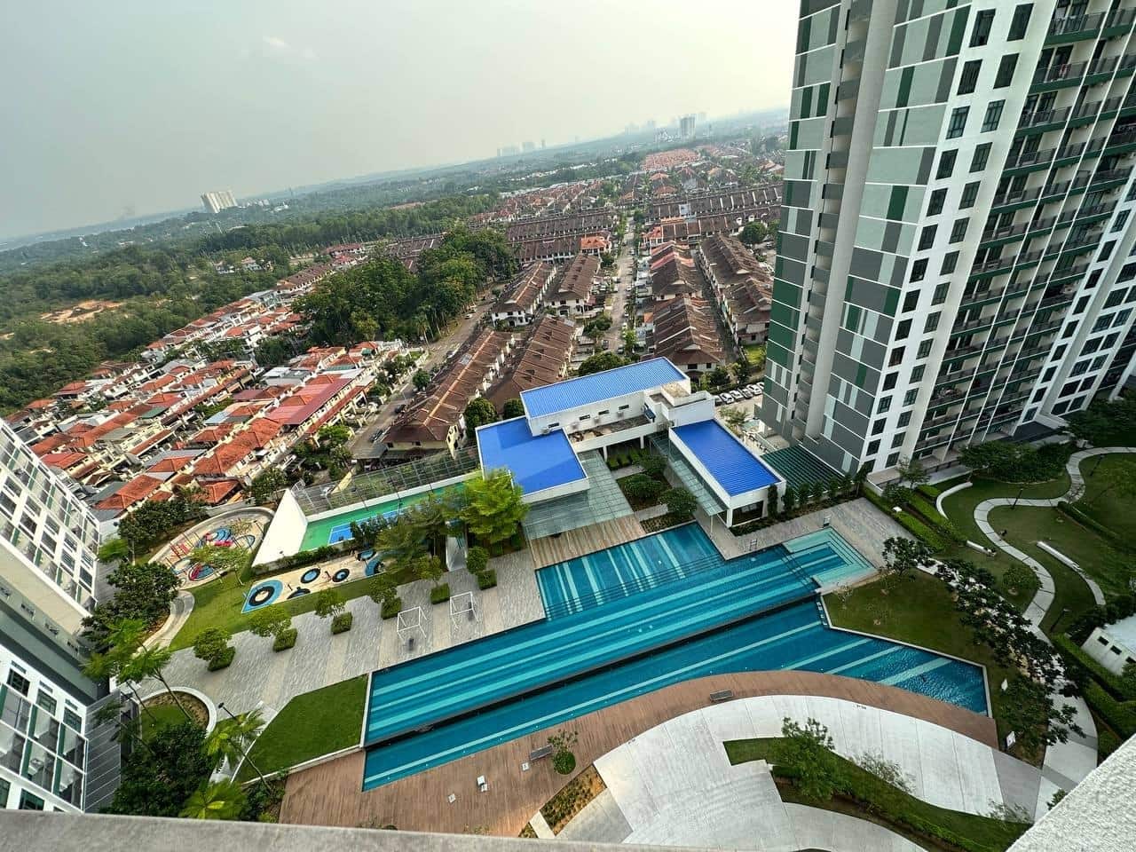FOR SALE
Selling Rm 400k
Bv TBC 
Tenanted 
Viewing… 10