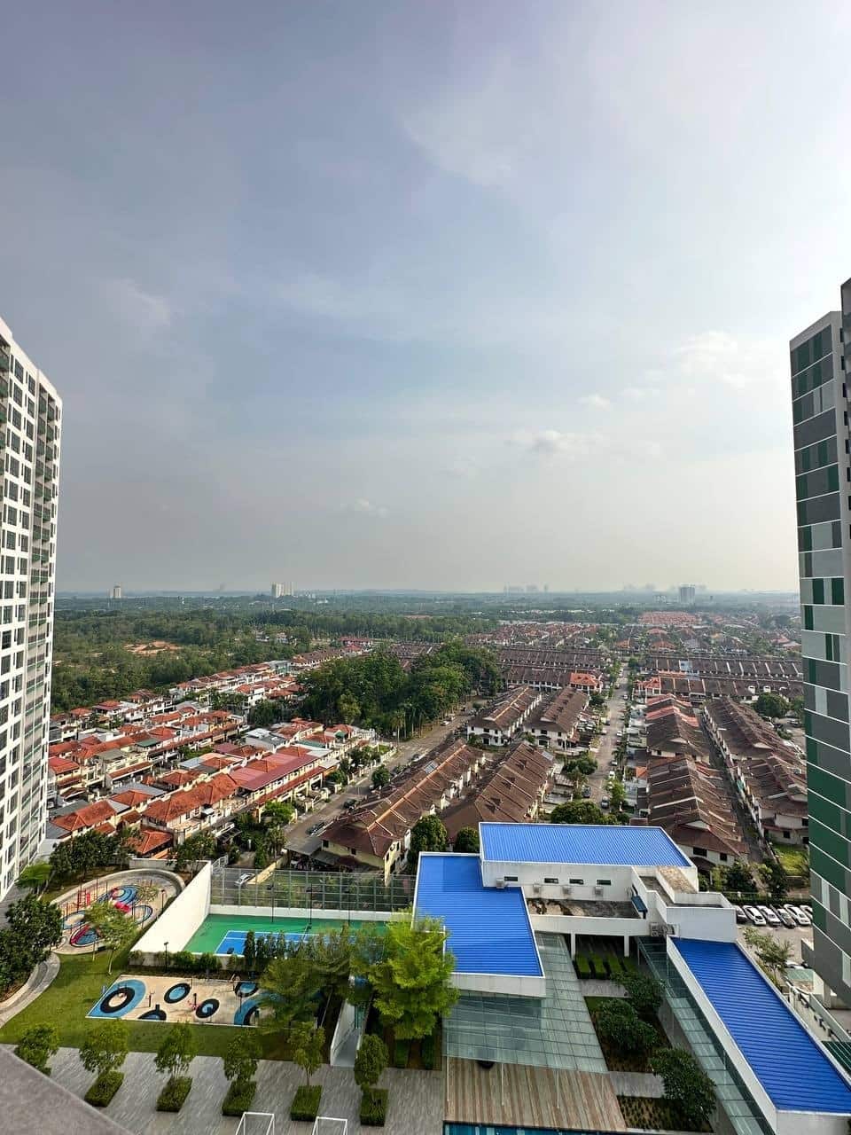 FOR SALE
Selling Rm 400k
Bv TBC 
Tenanted 
Viewing… 11