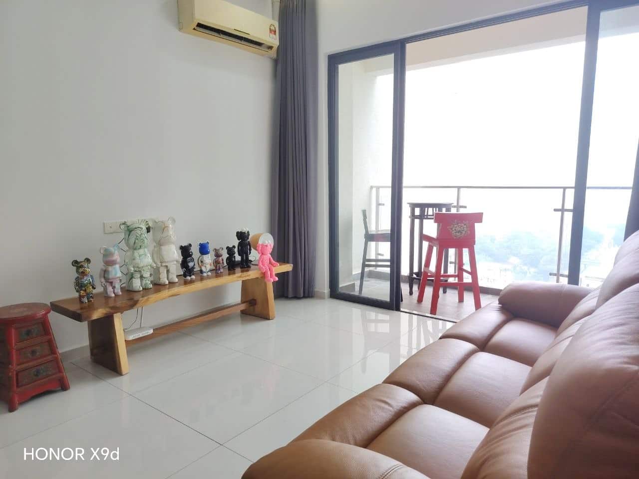 For sale

Country Garden Danga Bay 
Amberside
High… 2