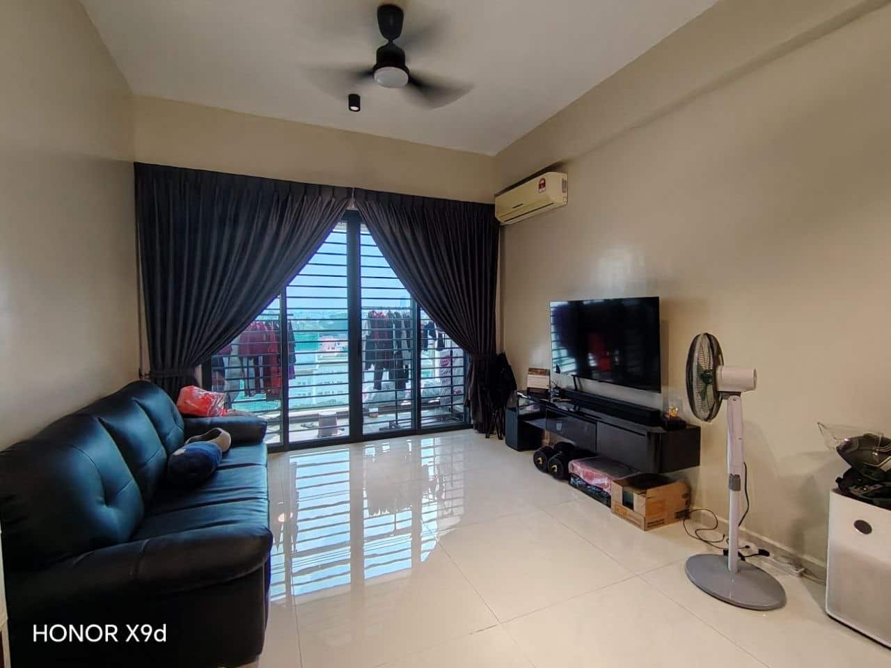 For sale

Country Garden Danga Bay
Baypoint 3A
 
F… 2