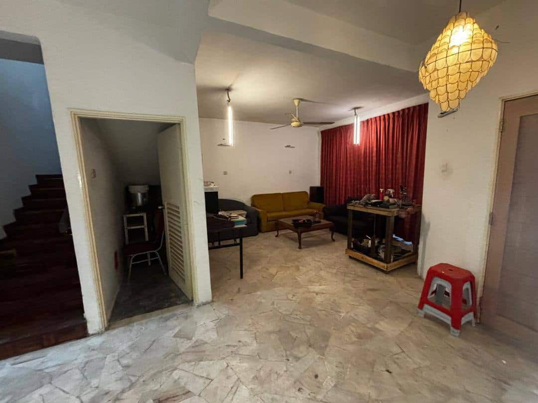 For Sale (AH7799)
Jalan Hang Tuah Tun Aminah Skuda… 2