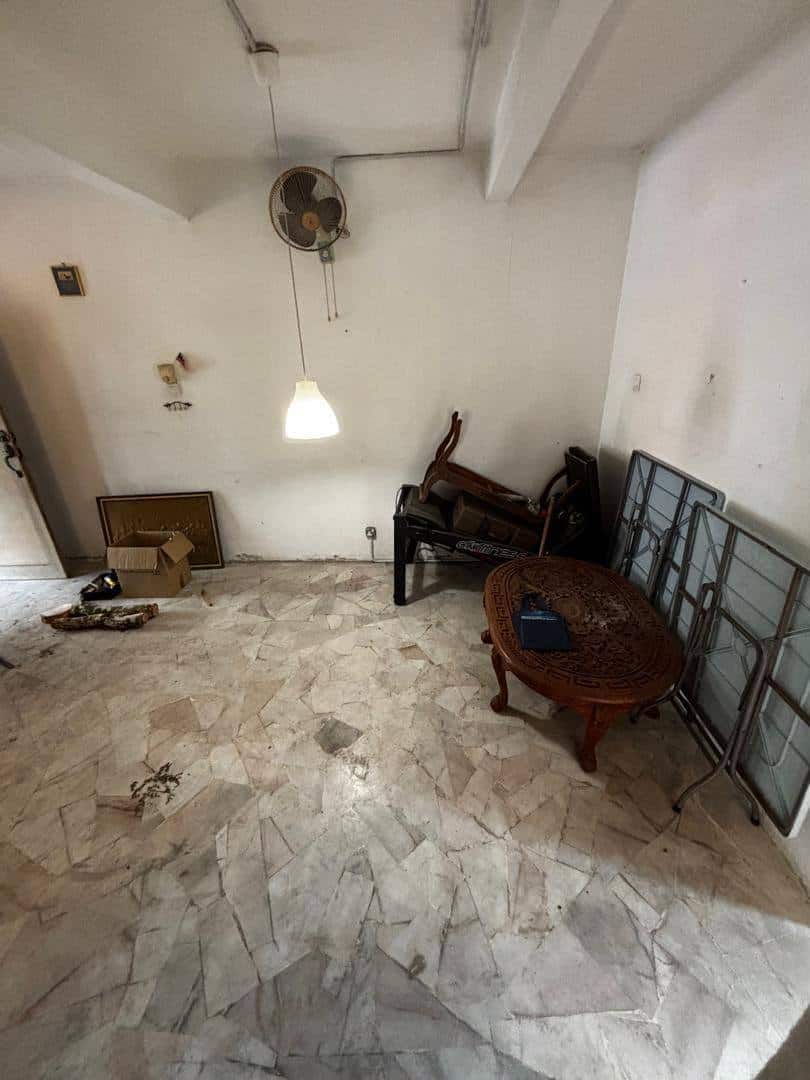 For Sale (AH7799)
Jalan Hang Tuah Tun Aminah Skuda… 3