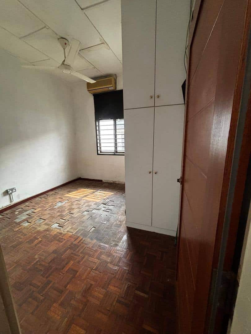 For Sale (AH7799)
Jalan Hang Tuah Tun Aminah Skuda… 4