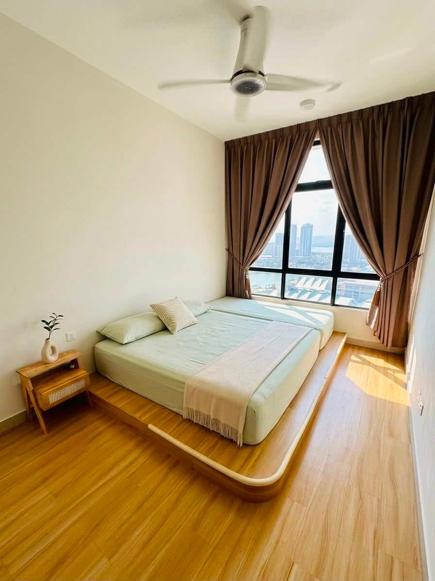 Condo Twin Tower Residence @ CIQ 5