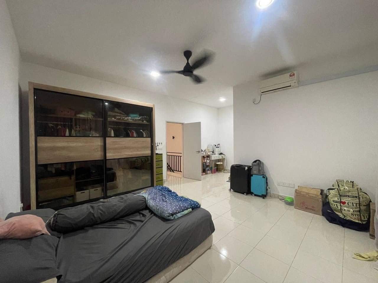 Double Storey House Bestari Perdana, Meridin East 4