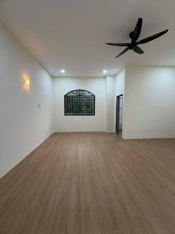 2-Storey Corner Lot Taman Pulai Utama 6