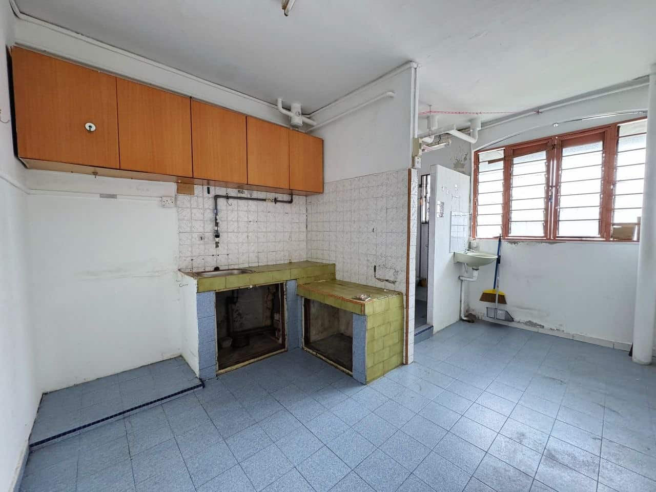 Flat Taman Cempaka 5