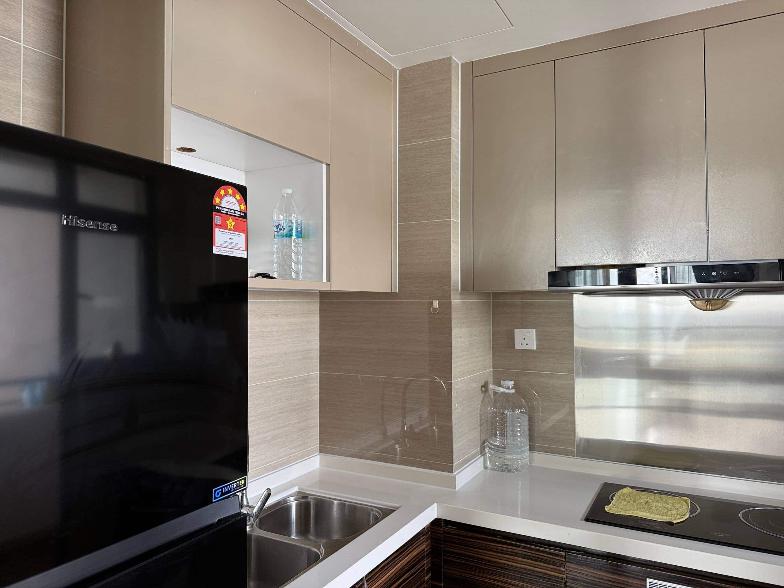 Condominium R&F Princess Cove 9