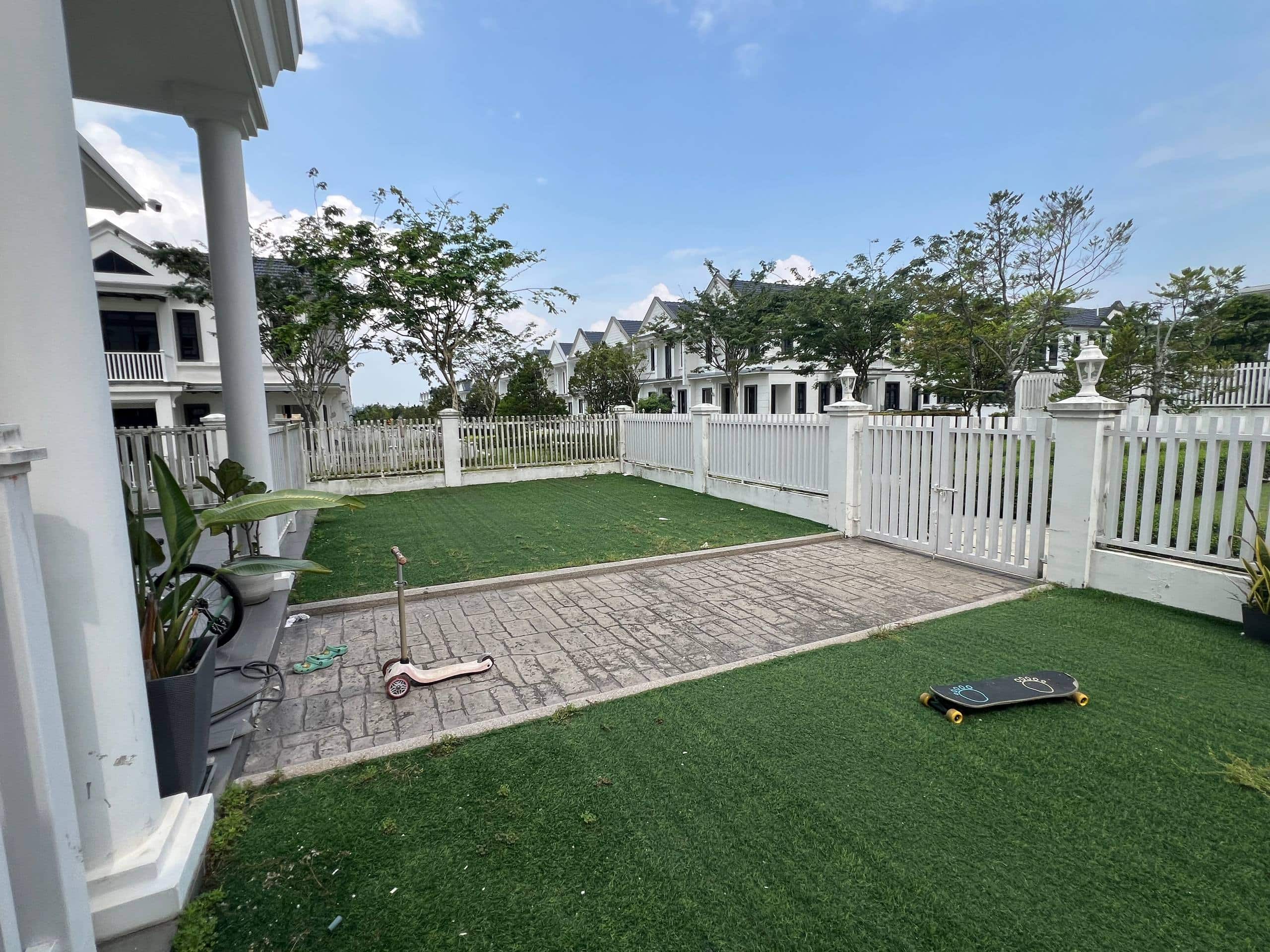 2.5-Storey Terrace House End Lot Eco Botanic 4
