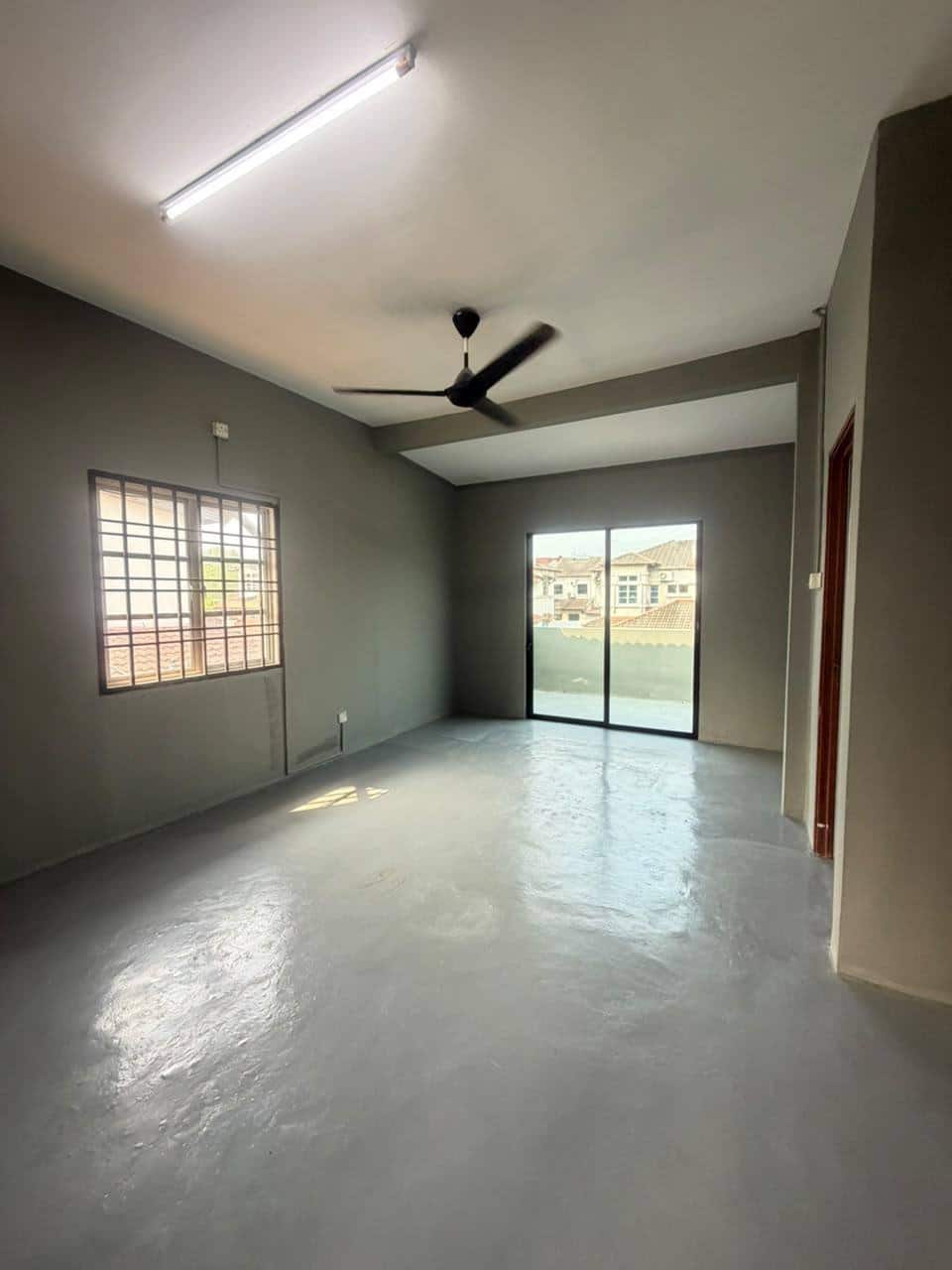 Double Storey Terrace House End Lot Taman Bukit Indah 5