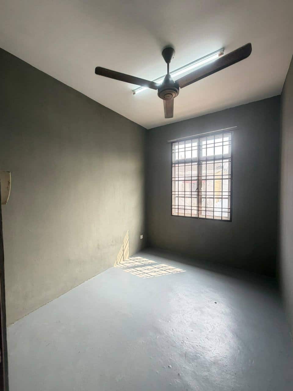 Double Storey Terrace House End Lot Taman Bukit Indah 6