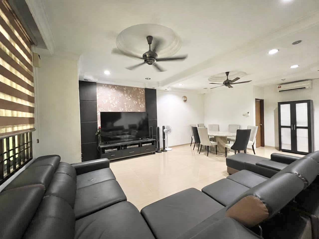 2-Storey Terrace House Tmn Nusa Indah 1