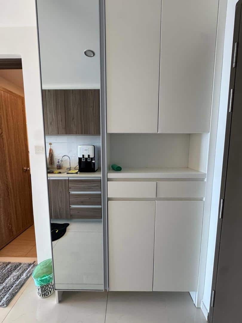 Service Apartment Central Park 7
