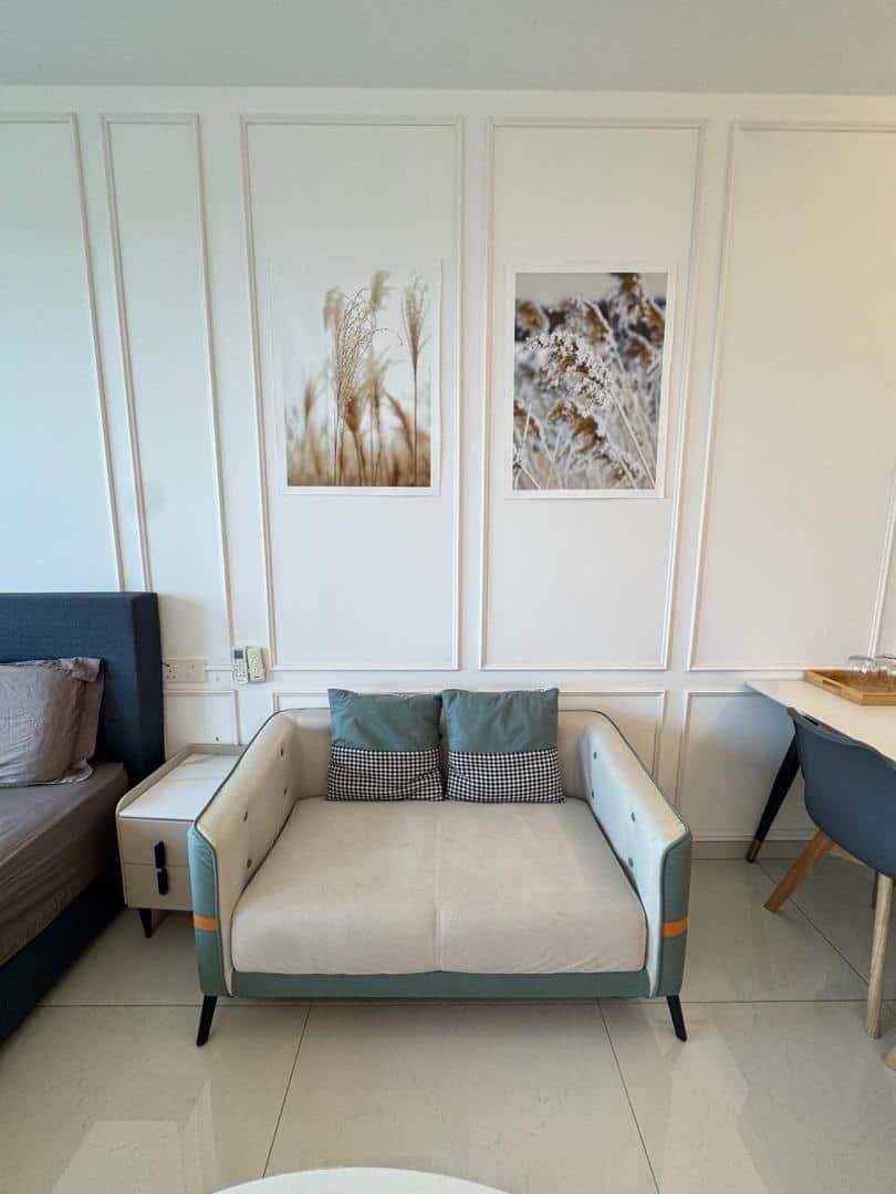 Service Apartment Central Park 4
