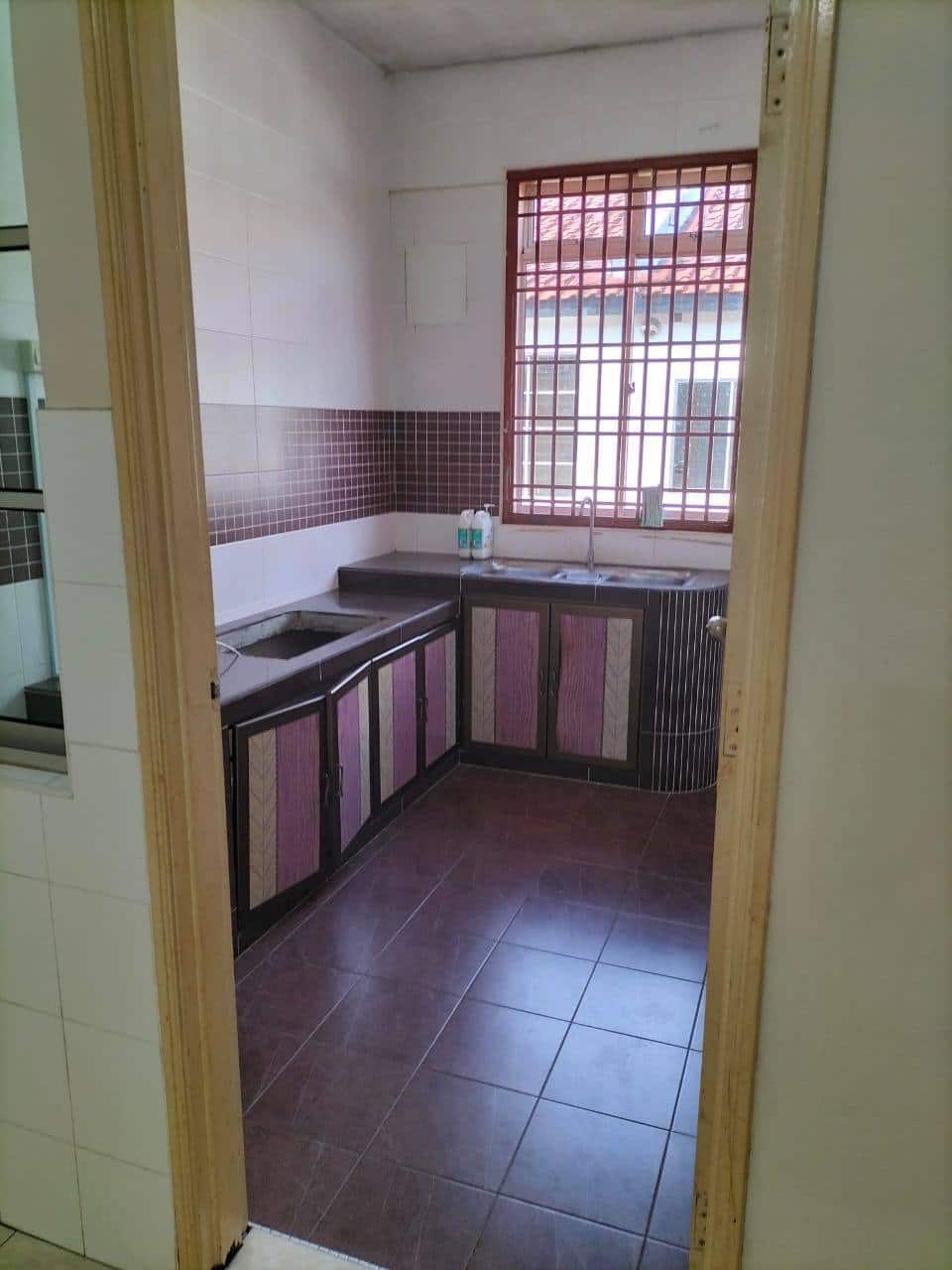 Single Storey Terrace House Impian Emas 8
