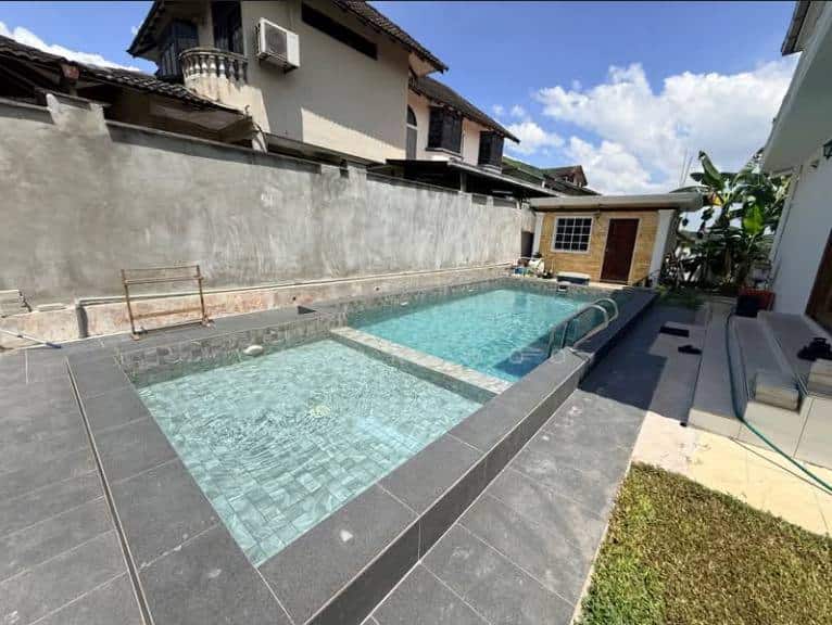 2-Storey Bungalow Taman Bukit Kempas 5