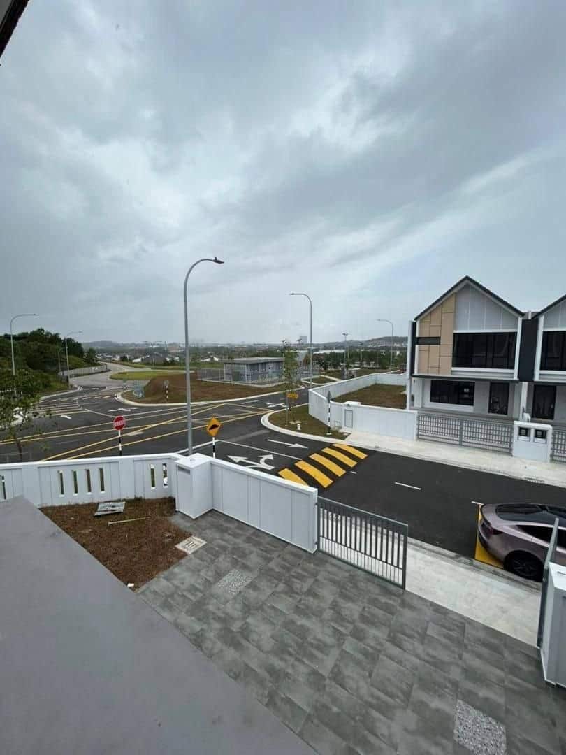 Double Storey Terrace House Desa Tebrau 3